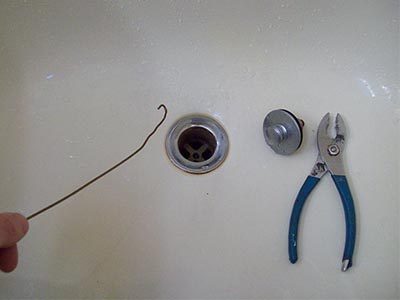 Déboucher canalisation évier douche baignoire WC égout rapidement