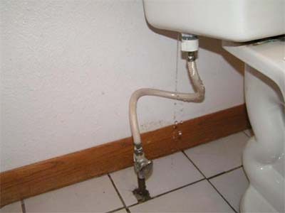 Comment réparer une fuite d’eau WC ou toilette